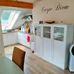 Ferienwohnung Am Waldesrand - Garten, Terrasse, Grill, Luftkuehler, Massagesessel, Kinderspielecke, Spielekonsole